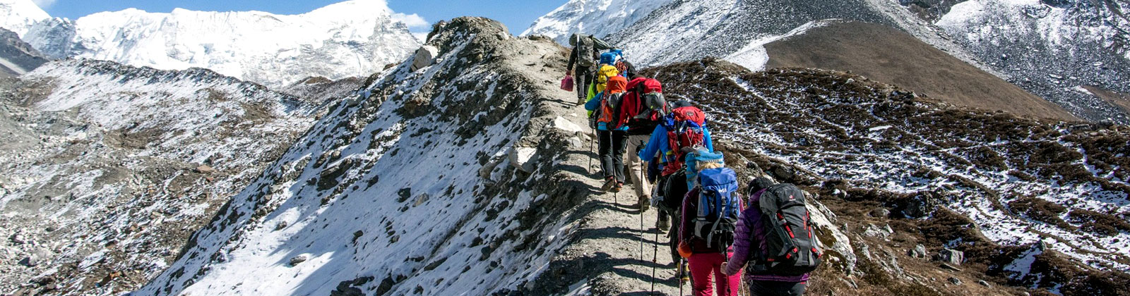 trekking in manali