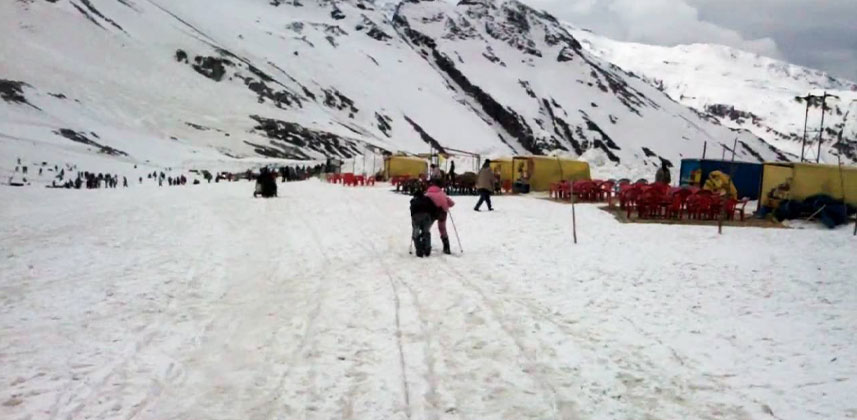 rohtang pass taxi service, rohtang pass taxi service from manali, rohtang pass permit