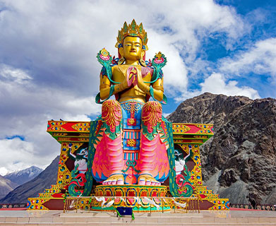 leh ladakh cab packages